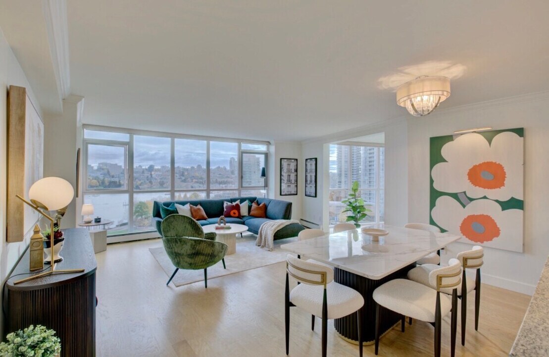 1300 Pacific Blvd in Vancouver, BC - Building Photo