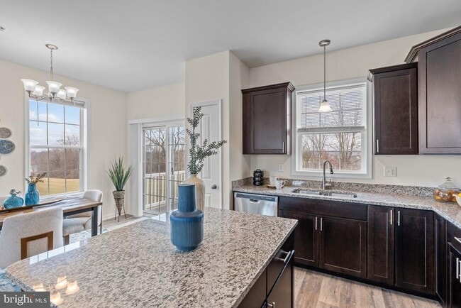 2027 Ter Vw Ln in Mechanicsburg, PA - Building Photo - Building Photo