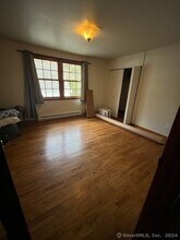 W. W Mountain Rd in Ridgefield, CT - Building Photo - Building Photo