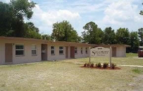 Sycamore Apartments in Daytona Beach, FL - Foto de edificio - Building Photo