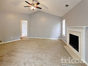 1185 Mercury Dr SE in Lawrenceville, GA - Foto de edificio - Building Photo