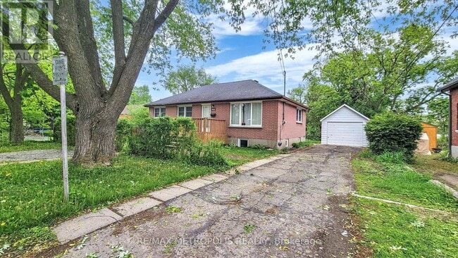 property at 1020 Brewer St