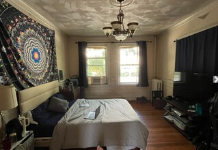 317 Saint Paul St, Unit 1 in Brookline, MA - Building Photo - Building Photo