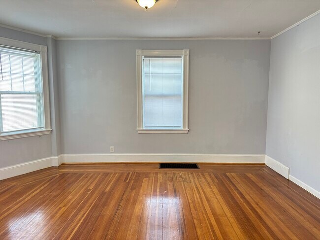 property at 10 Newport Terrace