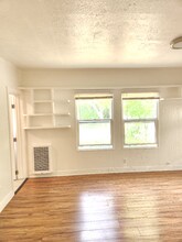 2032 Vista Del Mar Ave in Los Angeles, CA - Building Photo - Building Photo