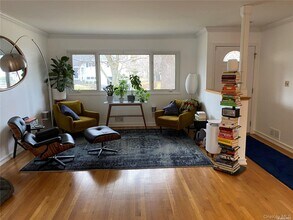 23 Duncan Ln in Halesite, NY - Building Photo - Building Photo