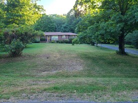 927 Downey Dr in Nashville, TN - Building Photo