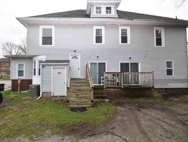 property at 111-113 West St