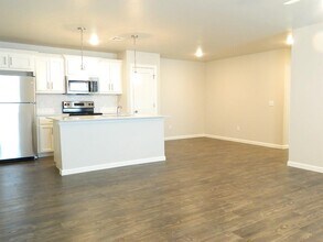 4910 Avion Ct in Oklahoma City, OK - Building Photo - Building Photo