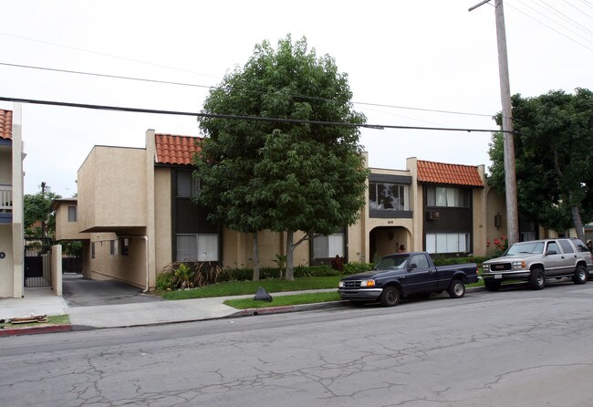 Loma Apartments in Long Beach, CA - Building Photo - Building Photo