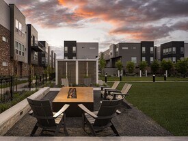 The Hudson Townhomes in Salt Lake City, UT - Building Photo