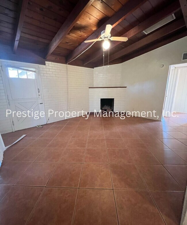 349-351 E Smoot Pl in Tucson, AZ - Building Photo - Building Photo