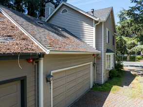 827 Valparaiso Ave in Menlo Park, CA - Foto de edificio - Building Photo