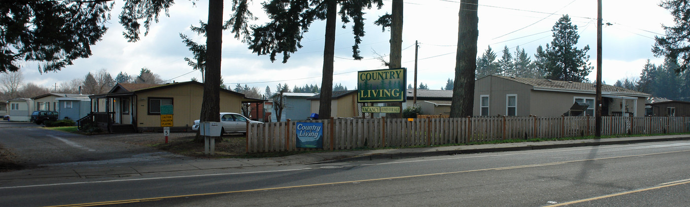 87911 Territorial Rd in Veneta, OR - Building Photo