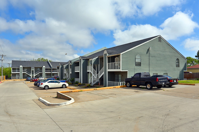 Frontier Apartments