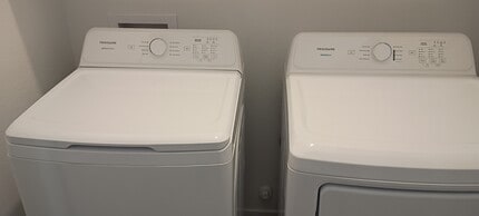 821 Lake Park Cir in Galt, CA - Building Photo - Building Photo