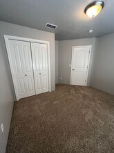 805 NW Cooke Ave in Grants Pass, OR - Building Photo - Building Photo