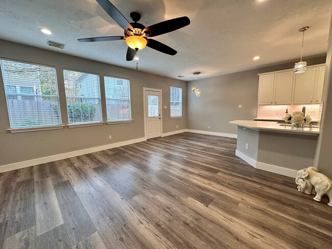 property at 46 Summer Haze Cir