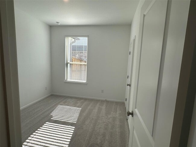 property at 6814 Arabella Lakes Dr