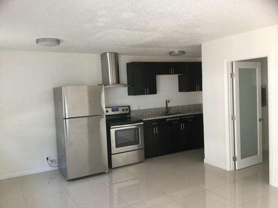 601 S 11th St, Unit 6 in Las Vegas, NV - Foto de edificio