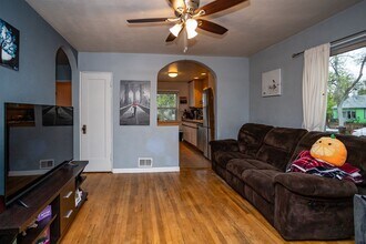 922 E High St in Colorado Springs, CO - Building Photo - Building Photo