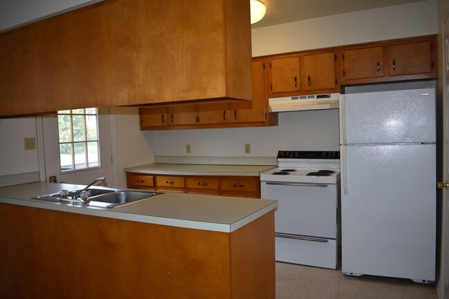 901-905 W 4th St in Lock Haven, PA - Building Photo - Building Photo