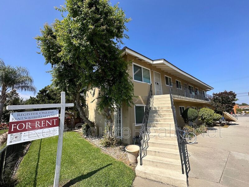 316 N San Gabriel Ave in Azusa, CA - Building Photo