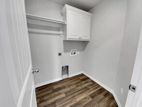 6040 24th St in Lubbock, TX - Building Photo - Building Photo