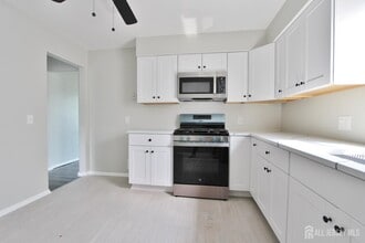 516 Hamilton Blvd in South Plainfield, NJ - Building Photo - Building Photo