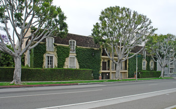 9191 Burton Way in Beverly Hills, CA - Building Photo - Building Photo