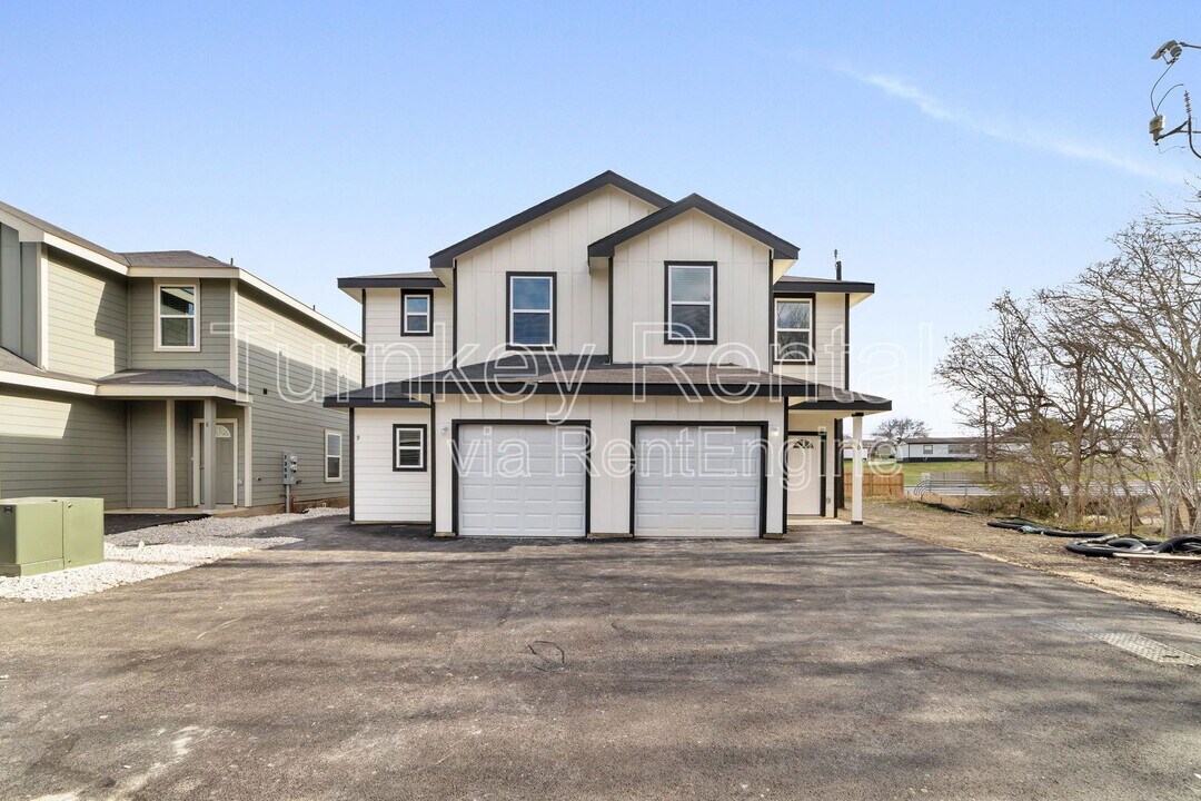 467 Ryan Xing in San Antonio, TX - Building Photo
