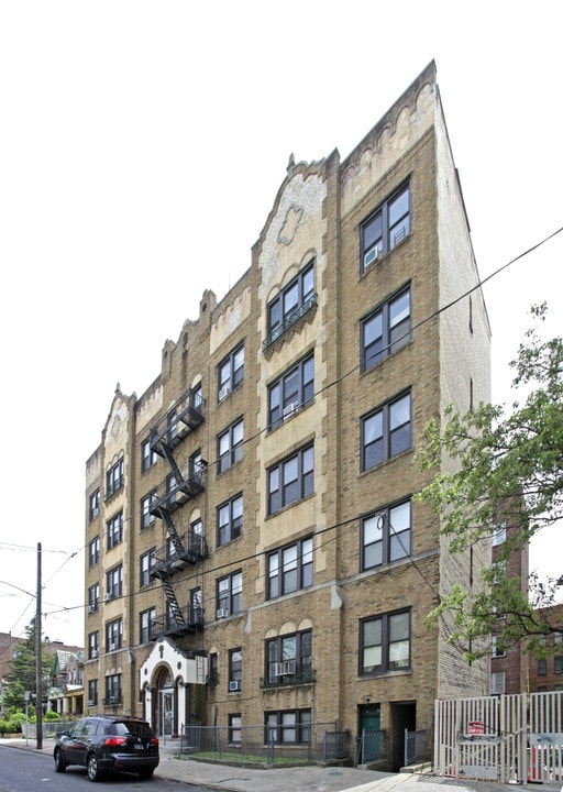 115 Fairview Ave in Jersey City, NJ - Building Photo