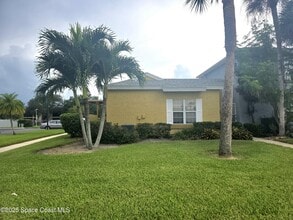 1420 Malibu Cir NE in Palm Bay, FL - Building Photo - Building Photo
