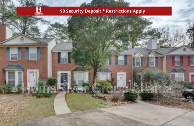 property at 2951 Lexington Trace Dr