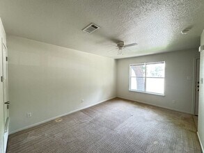 206 Veterans Ave in Copperas Cove, TX - Building Photo - Building Photo