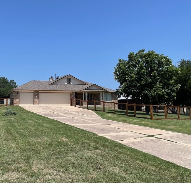 property at 220 Northcross Rd
