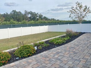 8579 SW 74th Ln in Ocala, FL - Building Photo - Building Photo