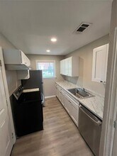 936 Pindar Ave in Dallas, TX - Building Photo - Building Photo