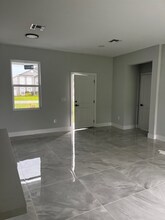 5517 Ponce De Leon Blvd in Sebring, FL - Foto de edificio - Building Photo