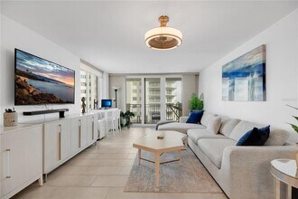 2947 S Atlantic Ave in Daytona Beach Shores, FL - Building Photo - Building Photo