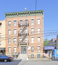 Hopkin's in Long Island City, NY - Building Photo - Building Photo