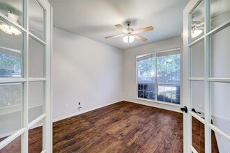 12427 Mardi Gras Dr in Houston, TX - Building Photo - Building Photo