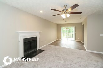 7035 Greenbower Ln in Atlanta, GA - Building Photo - Building Photo