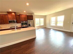 912 Sweetwater Grove in Woodstock, GA - Building Photo - Building Photo