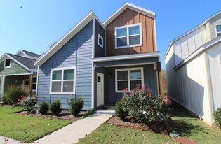 2039 S Florida Way in Fayetteville, AR - Building Photo