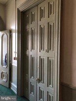 1906 Fairmount Ave in Philadelphia, PA - Building Photo