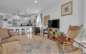 41 Woodville St in Boston, MA - Building Photo - Building Photo