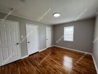 904 Sorrells Dr photo'