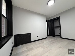 East 58th Street, Unit 1C in New York, NY - Foto de edificio - Building Photo