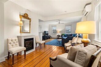 33-35 Marsh St in Newport, RI - Building Photo - Building Photo